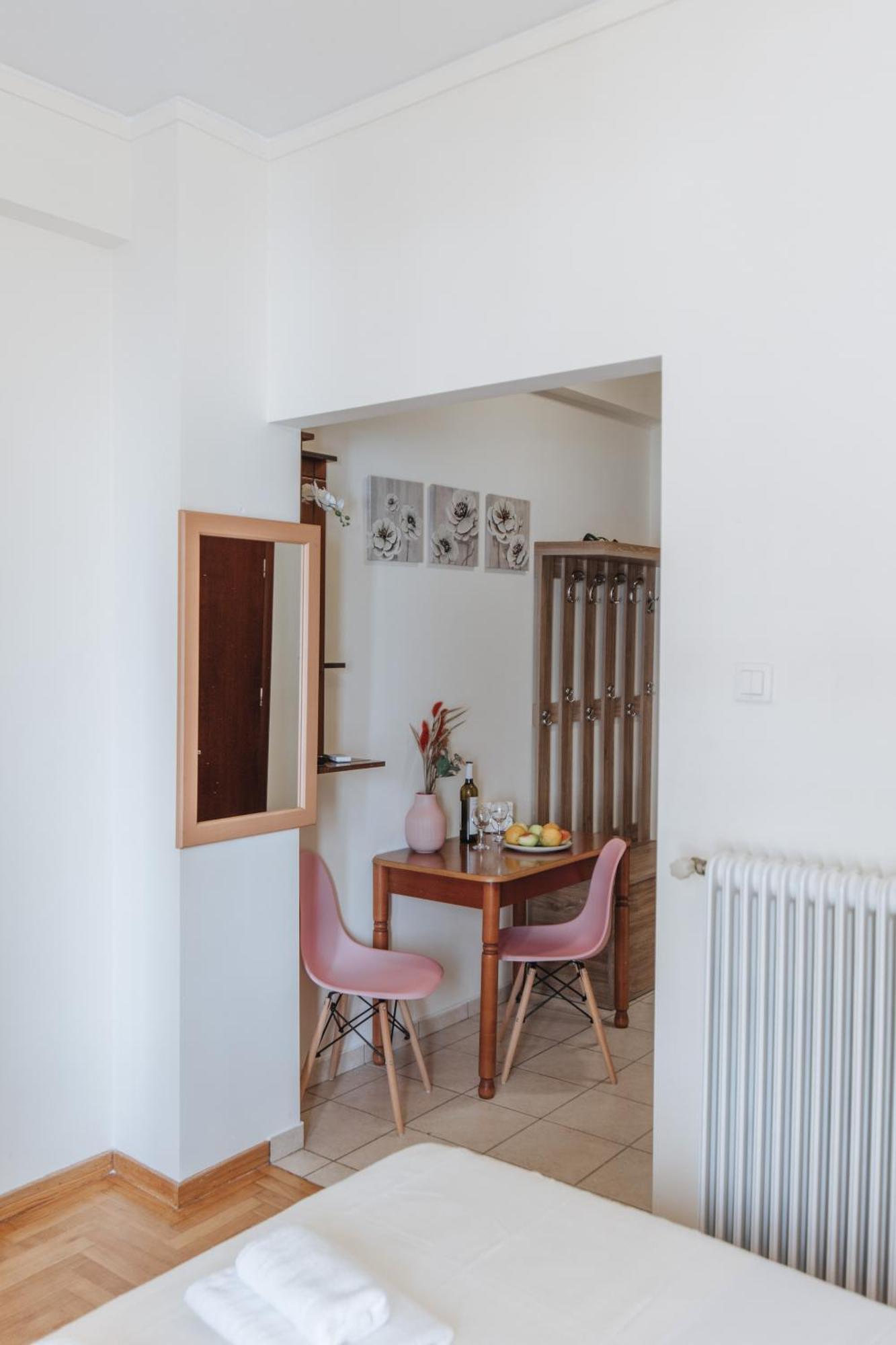 Shiny Filis For 2 Vipgreece Apartamento Atenas Exterior foto
